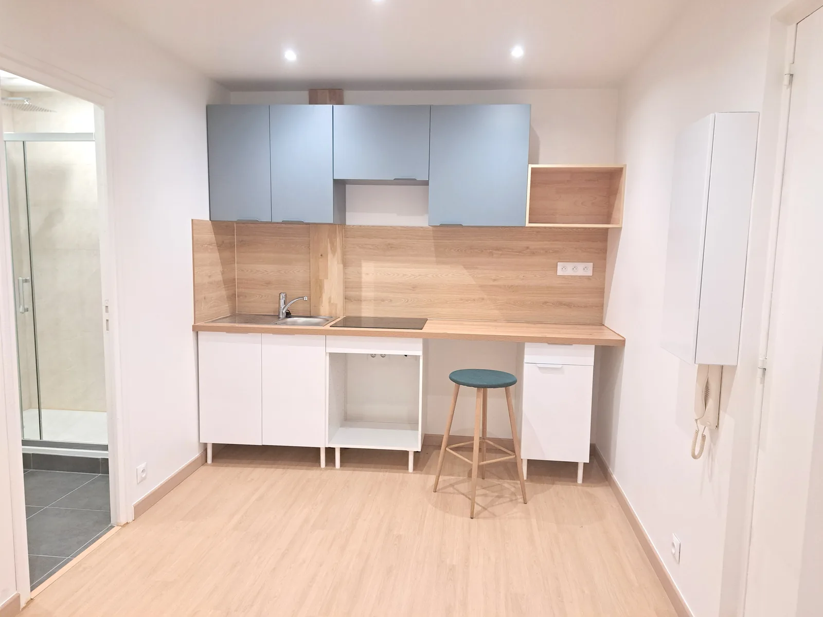 Intérieur rénové d'un bien géré par l'Agence Centrale à Colombes